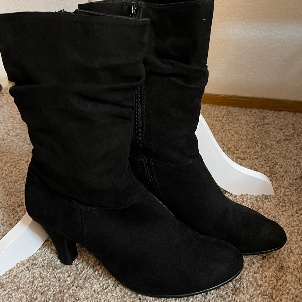 Black Mid Calf Aerosols Boots